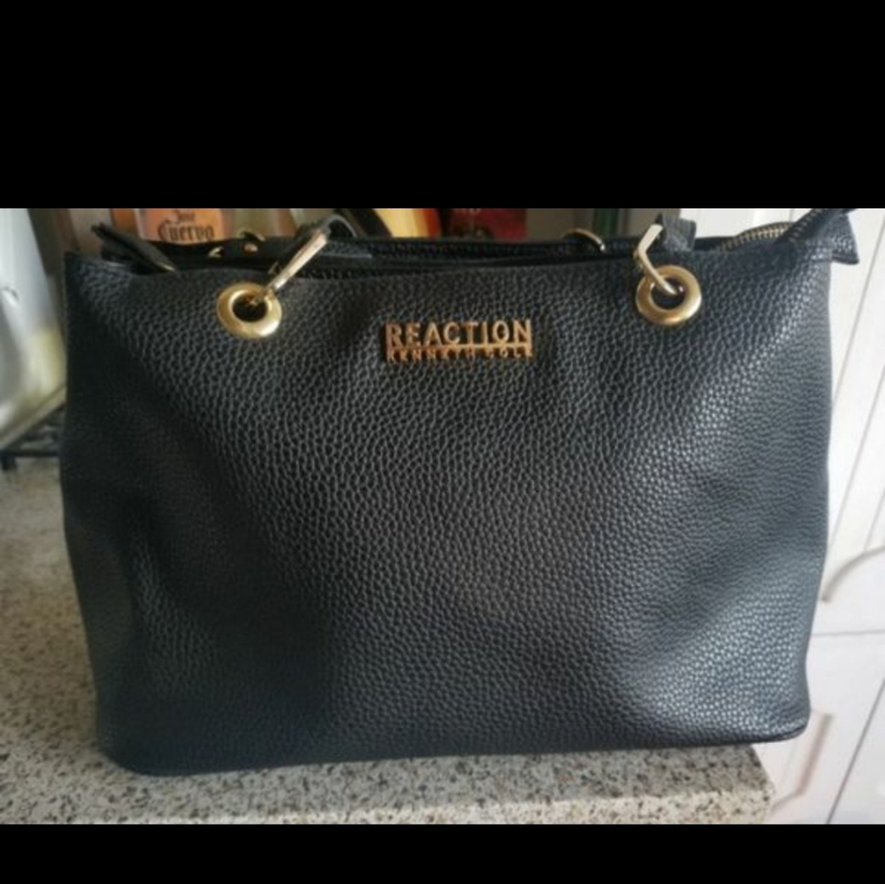 Kenneth cole purse